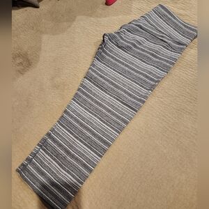 Lululemon cropped leggings